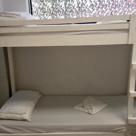 Ziet Hotel Mambajao Oda fotoğraf